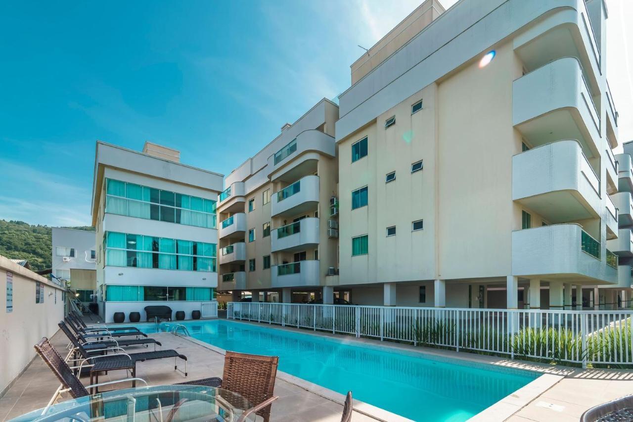 Aluguel Apartamento 2 Quartos Com Piscina Бомбиньяс Экстерьер фото